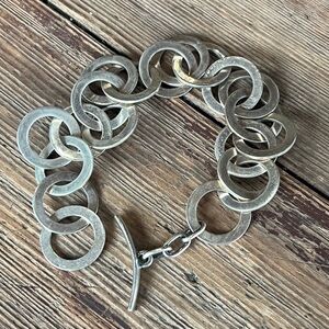 Silpada Silver Interlocking Circle Toggle Bracelet